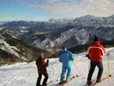 Skiing at Garmisch-Classic